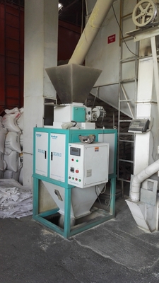 0.9KW Display FRK Blending Machine Pencampuran Gandum Skala Aliran Padi 50HZ