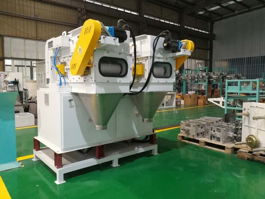 Motor servo 70kg Mesin Pengemas Pakan Ternak Tas Otomatis 0.7MPa 12kW